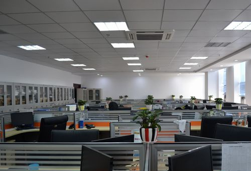 先導(dǎo)智能獲得實(shí)用新型專利授權(quán)：“一種印刷頭及絲網(wǎng)印刷機(jī)”:數(shù)碼印刷機(jī)