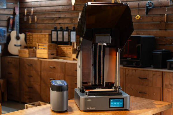 黑格科技推出光固化3D打印機(jī)Reflex 2系列:打印機(jī)