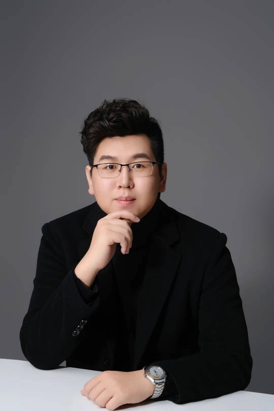 5年繪制240余件文物，他被稱(chēng)為“國(guó)寶打印機(jī)”:打印機(jī)